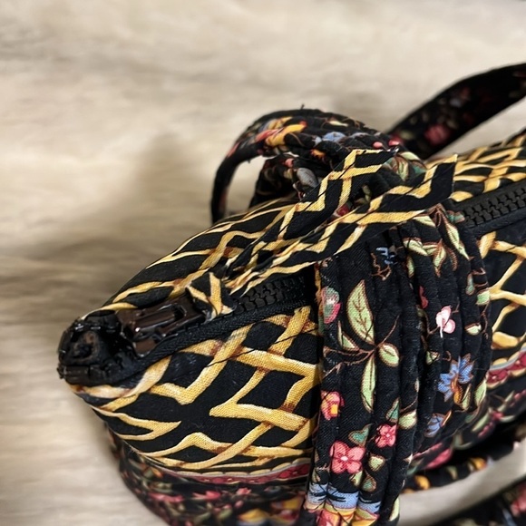 Vintage VERA BRADLEY Ping Petite Paddy Bag Zip Top Black Gold Toile Red Asian - Picture 7 of 12
